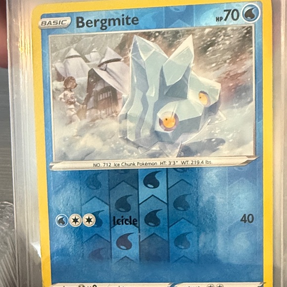 Pokemon Card - 200 Pack (Mixed) - Picture 10 of 16
